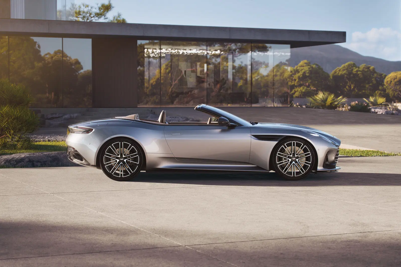DB12, Aston Martin UE environment - Car model optimization, creating UE environment, light scenarios