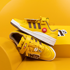 adidas x m&m's HOW WE TRANSFORM 3/5